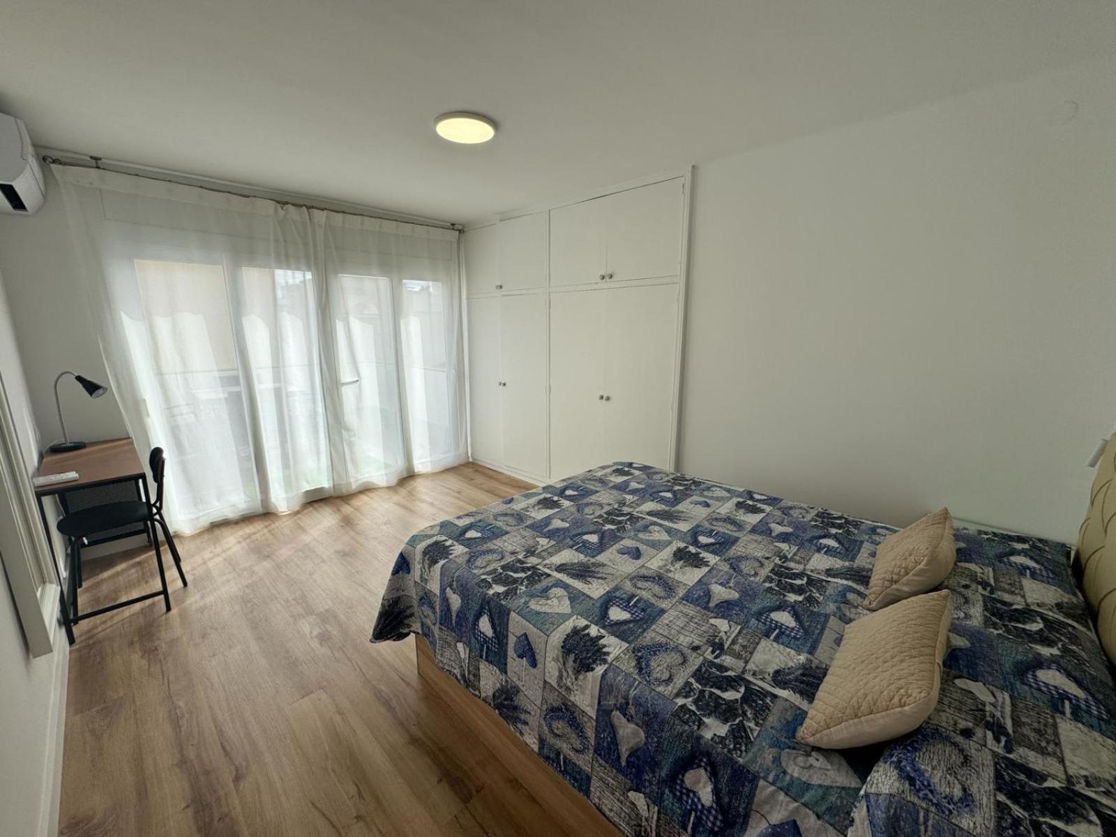 Acogedor Apartamento A 50 Metros Del Mar Кембрилс Екстериор снимка